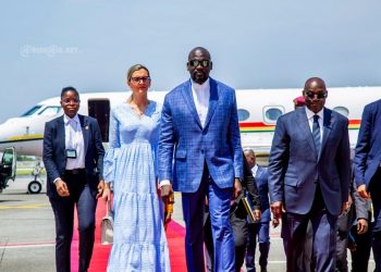 Le Président  Mamadi Doumbouya est arrivé à Abidjan pour une Visite Officielle de 48h