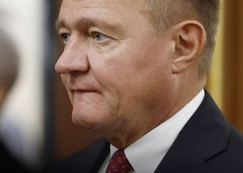 Après son limogeage par Vladimir Poutine l’ex ministre des transports russe se suicide